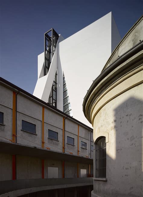 fondazione prada letti|fondazione prada torre.